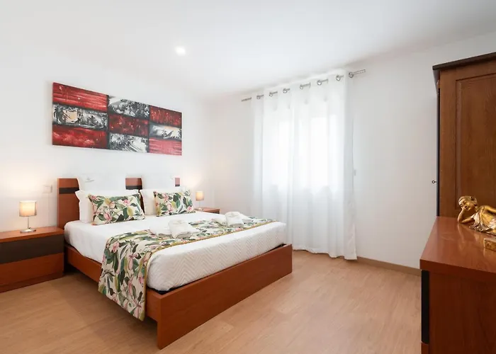 Casa Petisqueira 88-Paredes-Oporto